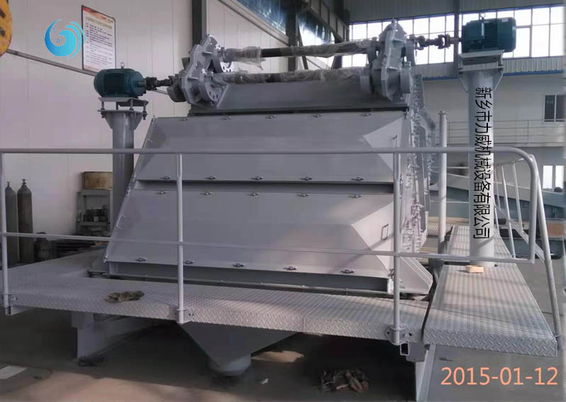 布料器香蕉毛片视频