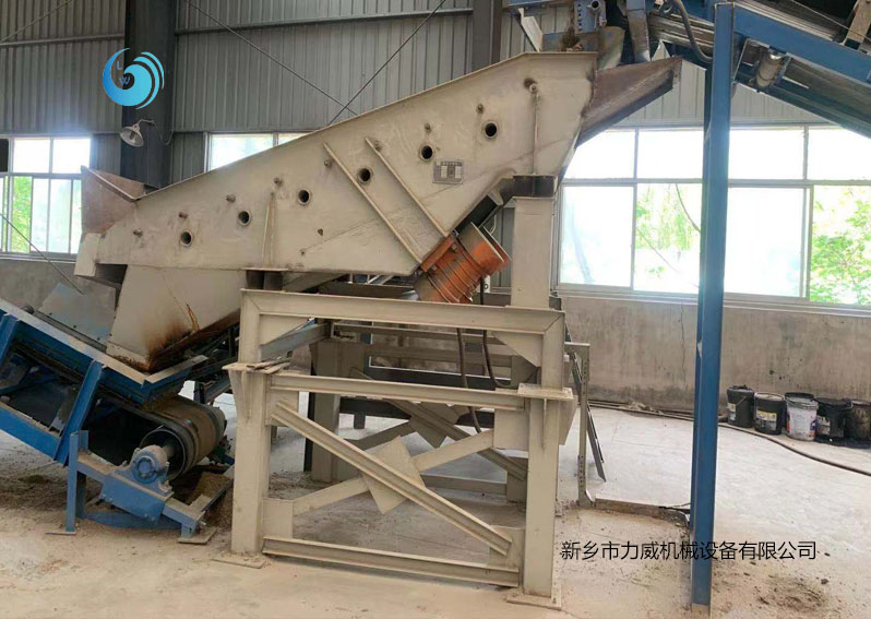 2厘米石子筛选单层香蕉毛片视频